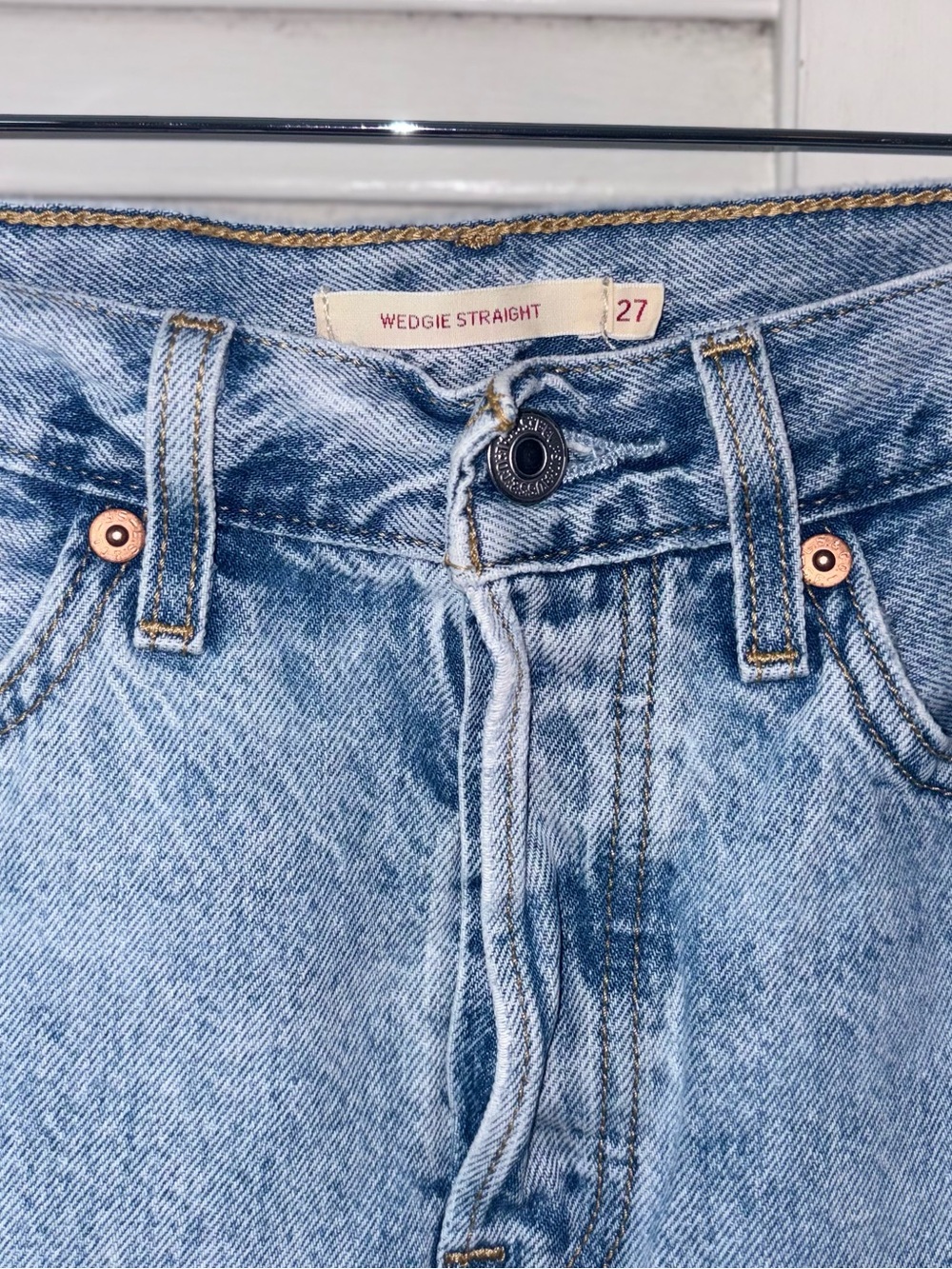 Levi's Premium Wedgie Straight Jeans 27 High Rise Ankle Crop Light Wash 26" - Picture 3 of 7
